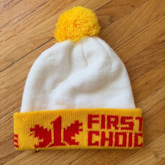 Vintage White & Yellow Pom-Pom Beanie – “First Choice” Graphic * Fun retro - Picture 2 of 6